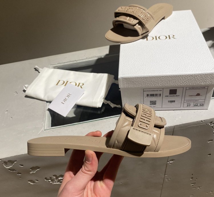 Black Week Dior Dioevolution Slide