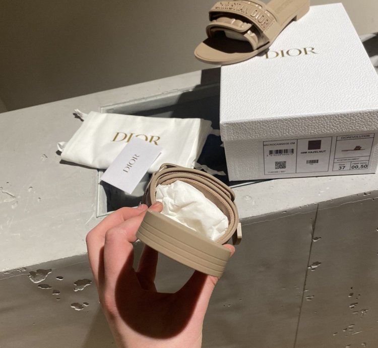 Black Week Dior Dioevolution Slide