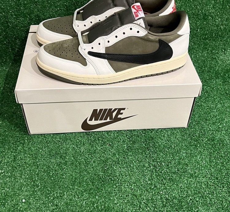 Jordan 1 Retro Low Og Sp Travis Scott Medium Olive