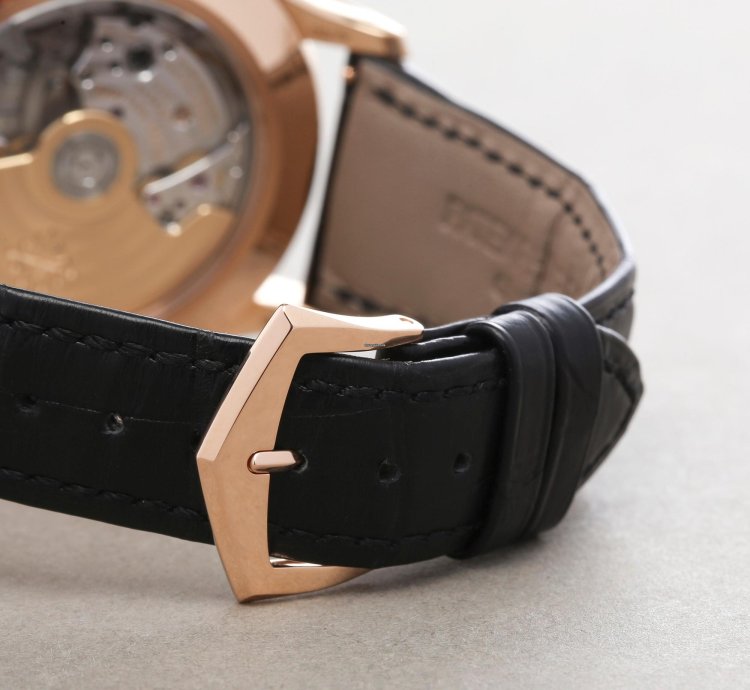 Patek Philippe Annual Calendar Chronograph 18k Rose Gold 5905r-001 - Ats-w007945