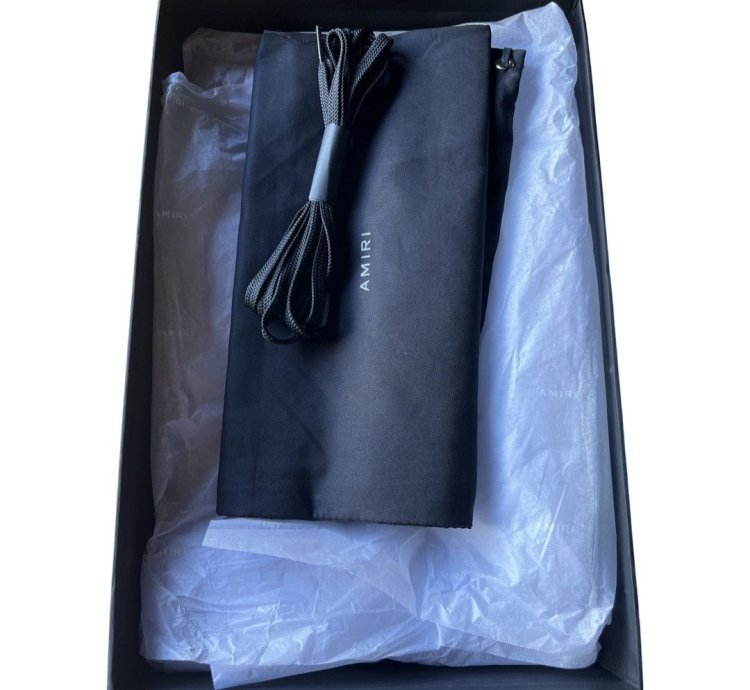 Bnwt Amiri Skel Low Sneaker