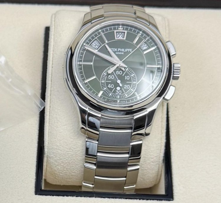 Patek Philippe Annual Calendar Chronograph 2023 Mint Green Dial Steel On Bracelet Annual Calendar Complications