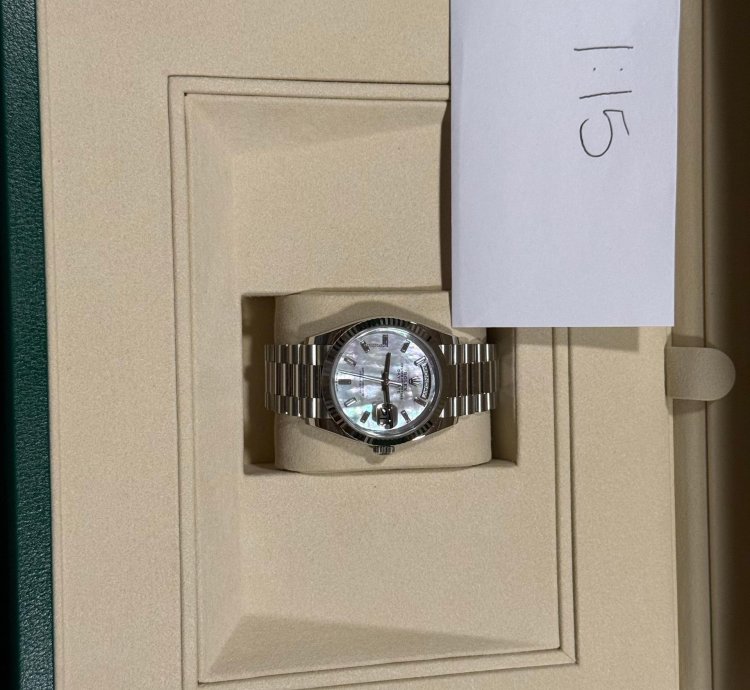 Rolex Day-date 128236 2025 Presidential Mother Of Pearl Day Date Baguette Hour