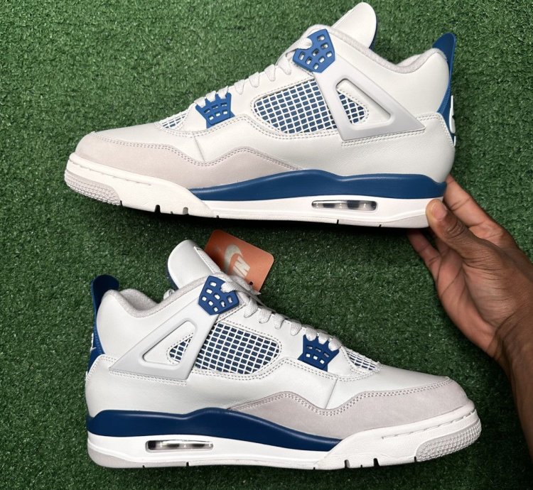Jordan 4 Military Blue
