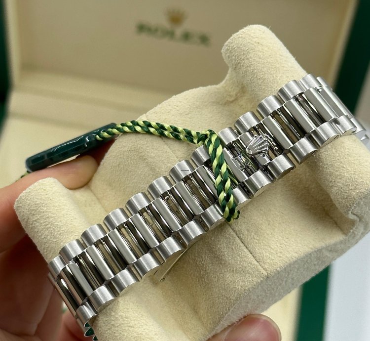 Rolex Day-date 128236 Pink Roman