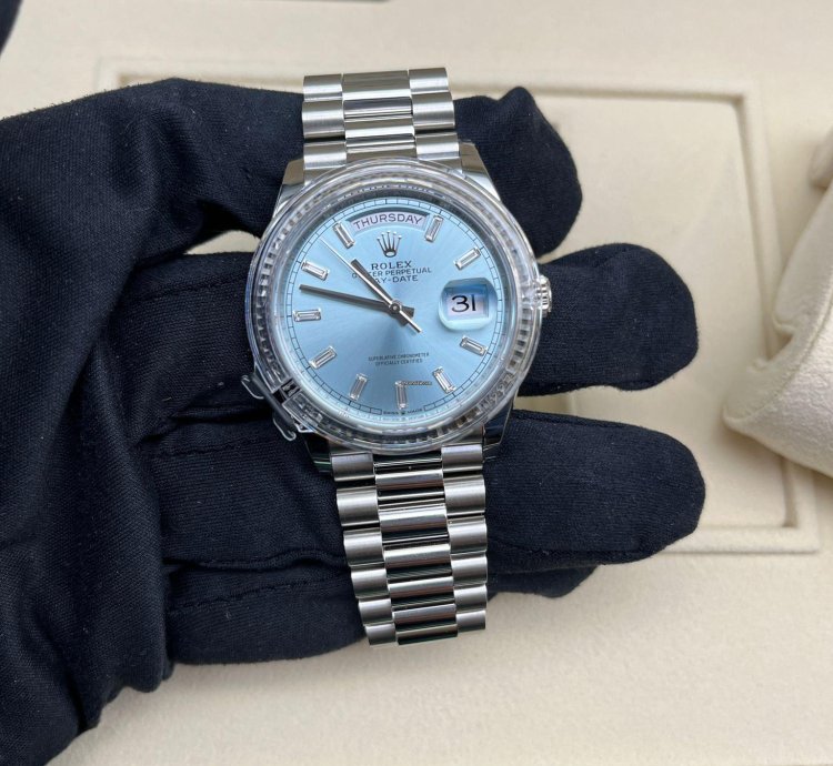 Rolex Day-date 128236a Ice Blue
