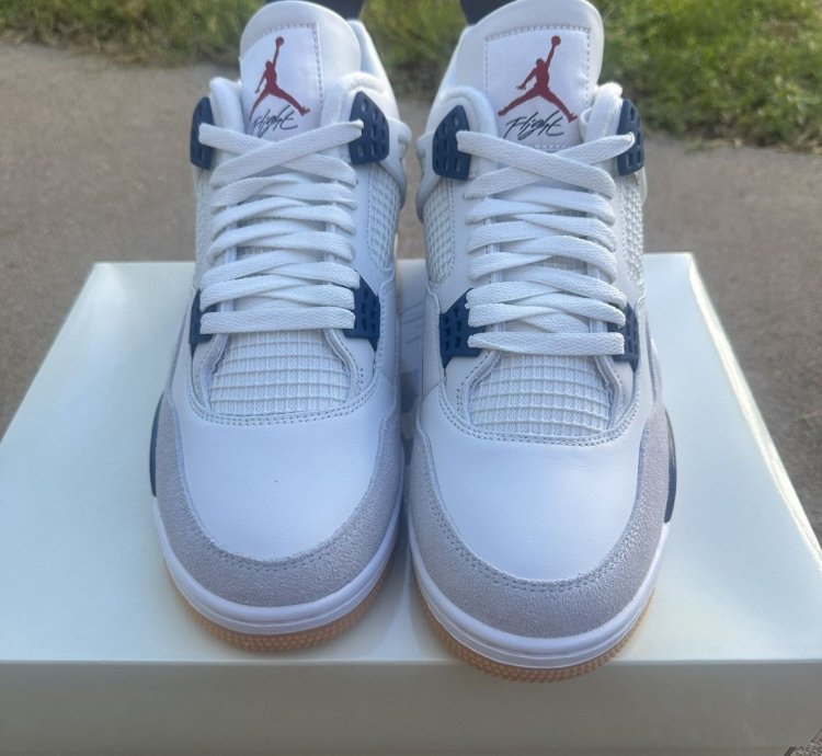 Jordan 4 Sb Navy Size 11