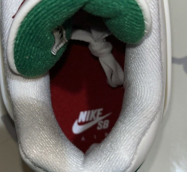 Jordan 4 Sb Pine Green