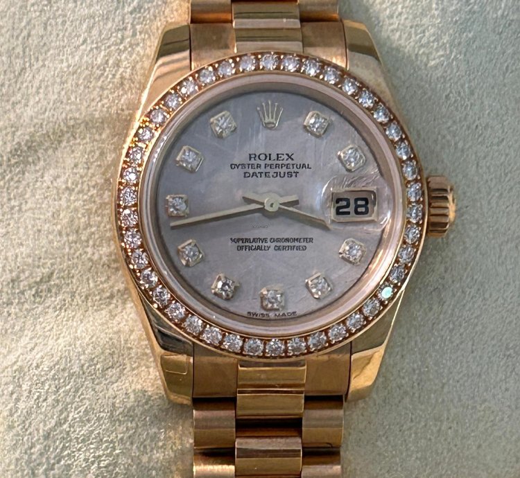 Rolex 17913885ib8313 Gold Meteorite With Diamonds