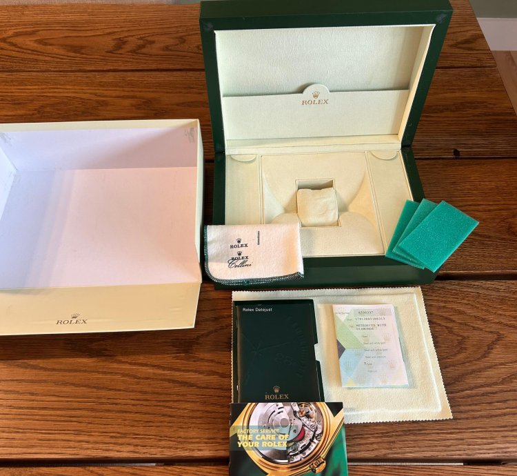 Rolex 17913885ib8313 Gold Meteorite With Diamonds