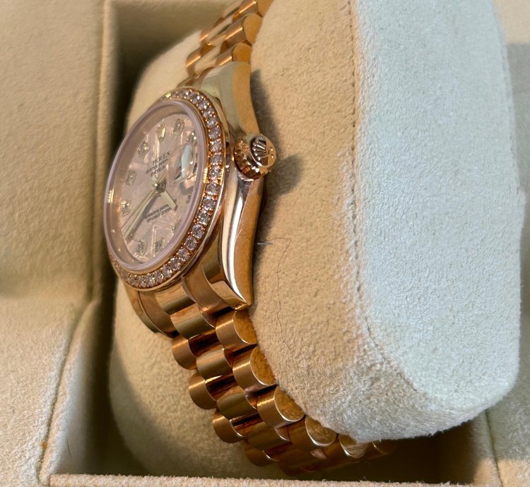 Rolex 17913885ib8313 Gold Meteorite With Diamonds