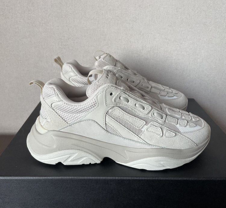 Bone Runner Grey Sneakers