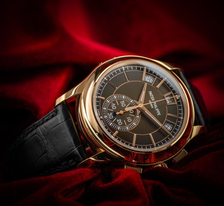 Patek Philippe Annual Calendar Chronograph 5905r-001 Annual Calendar Chronograph Rose Gold Box Papers Mint