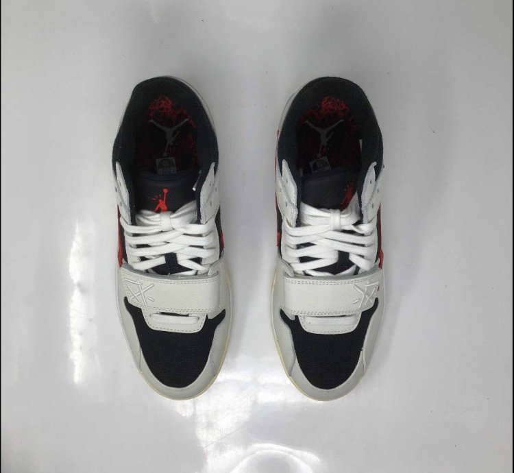 Jumpman Jack Travis Scott University Red