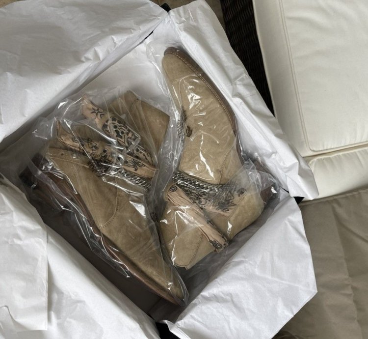 Brand New Amiri Bandana Buckle Boots Cowboy