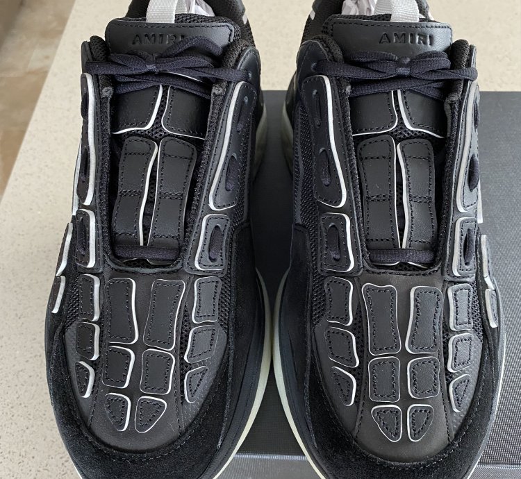 Brand New Amiri Bone Runners