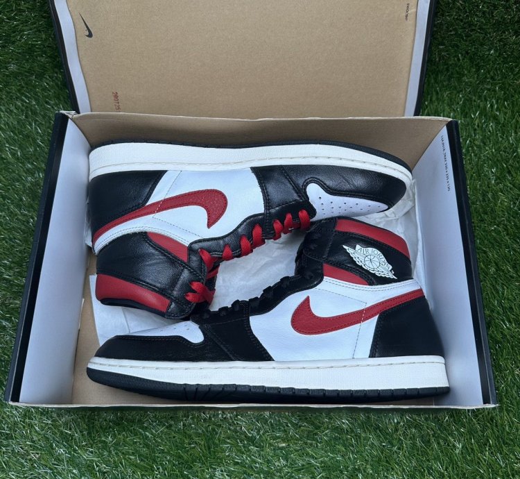 Air Jordan 1 High Gym Red