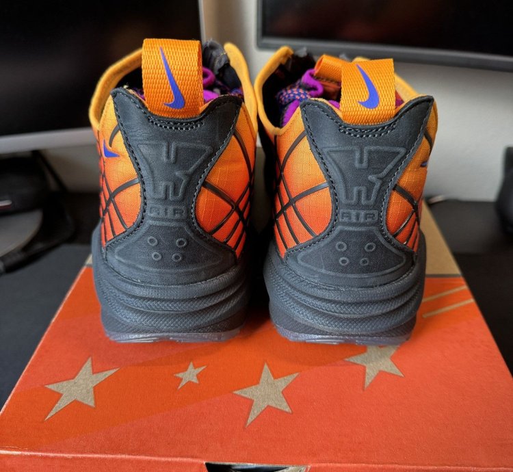 Kids Of Immigrants Nike Sndr Sp Sz 8 5