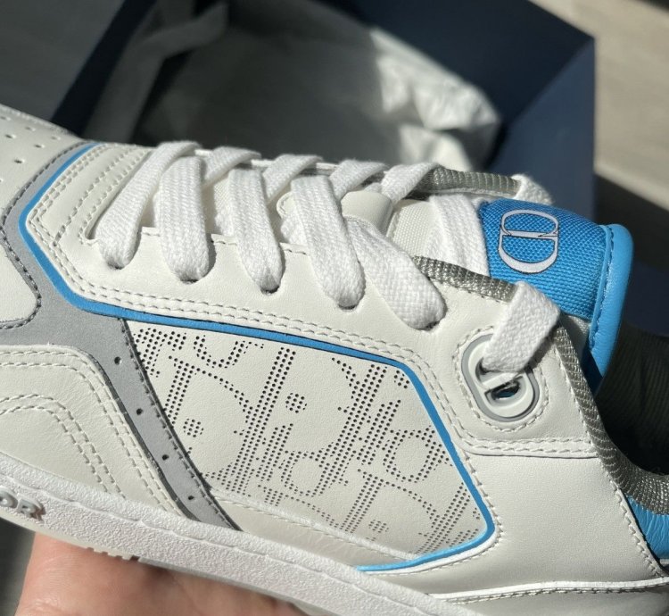 Brand New Dior White With Baby Blue Low Tops