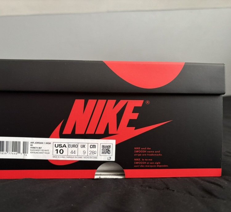 Air Jordan 1 High Og 85 Bred 2025