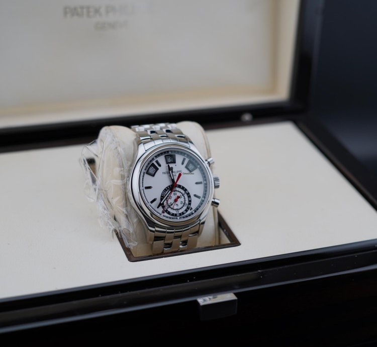 Patek Philippe Annual Calendar Chronograph 5960 1a-001
