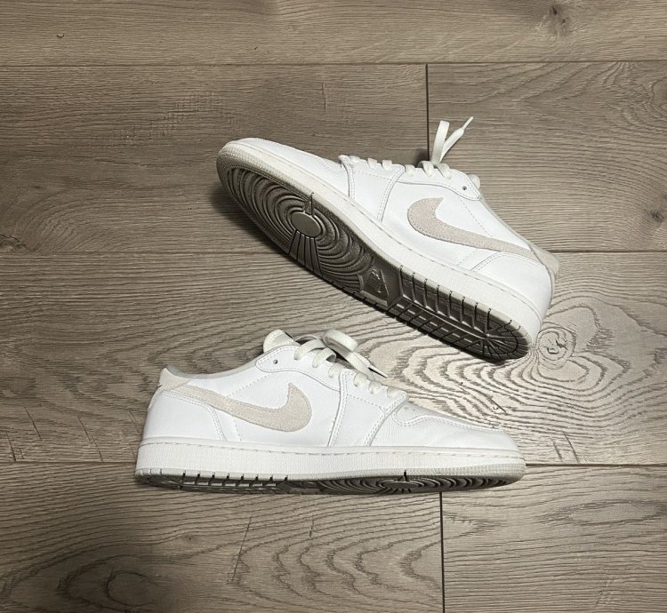 Air Jordan 1 Low Neutral Grey