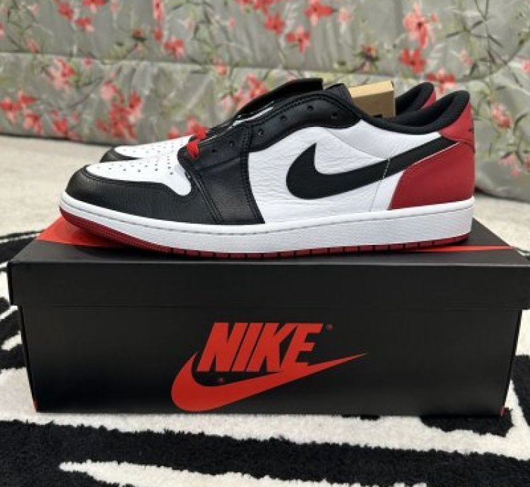 Air Jordan 1 Low Og Black Toe