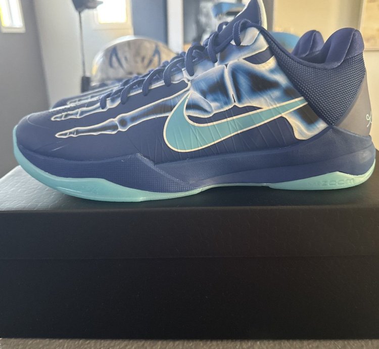 Kobe 5 Ray Skeleton Size 13 Snkrs