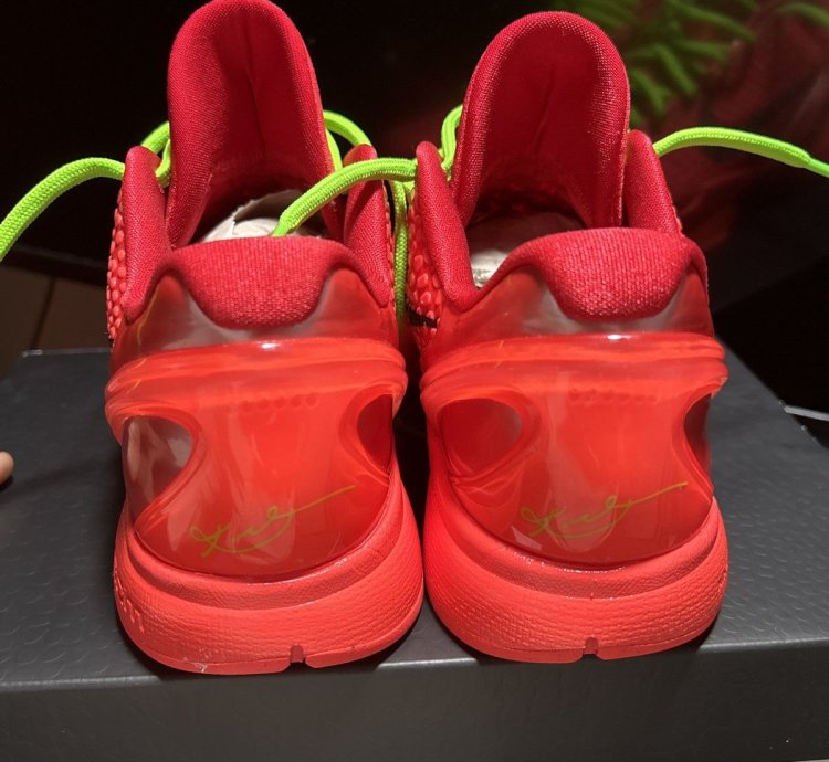 Kobe 6 Protobreverse Grinch