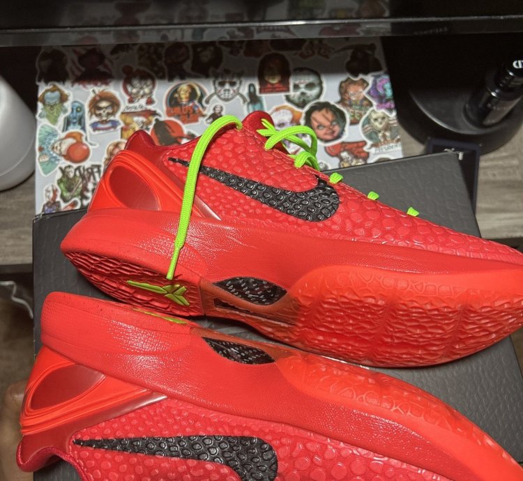 Kobe 6 Protobreverse Grinch