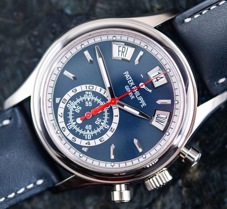 Patek Philippe Annual Calendar Chronograph 5960g Blue Dial Full Set 2022 18k Whitegold