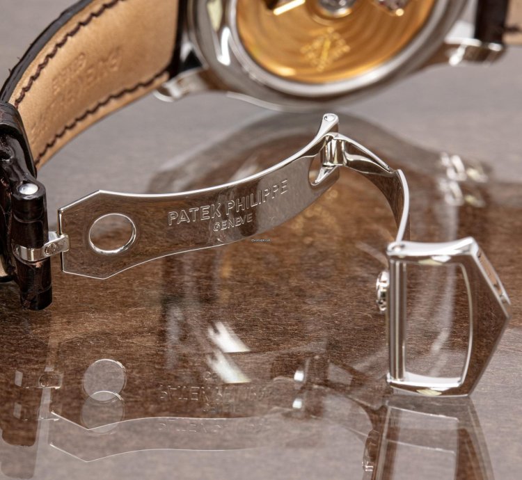 Patek Philippe Annual Calendar Chronograph 5960p-001