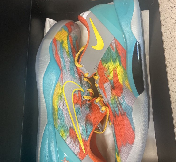 Kobe Viii Protro Venice 2024