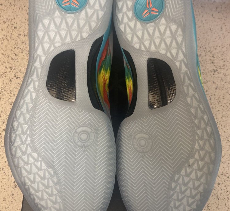 Kobe Viii Protro Venice 2024