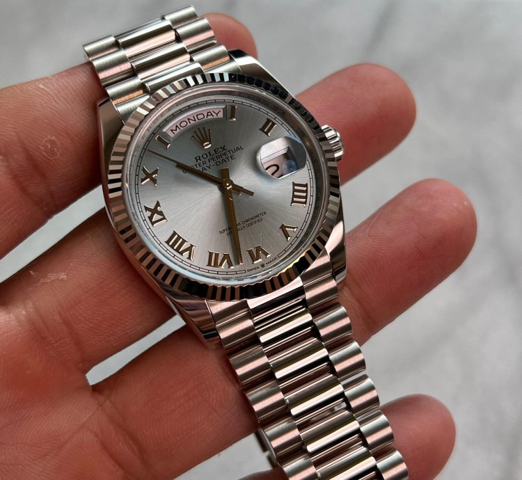 Rolex Day-date Ice Blue Roman Dd36