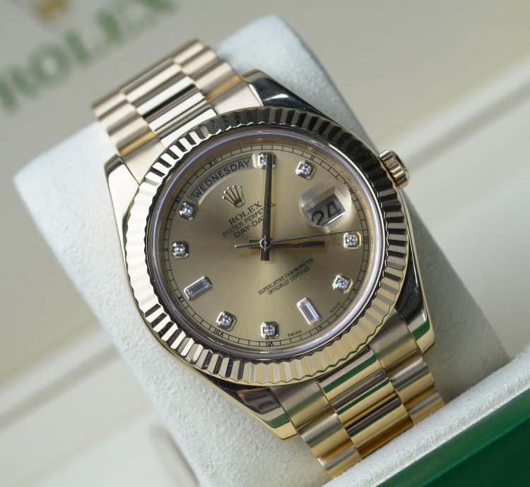 Rolex Day-date Ii 2015 Yellow Gold Day-date Ii Excellent Condition Complete Set 41mm Champagne Diamond Dial