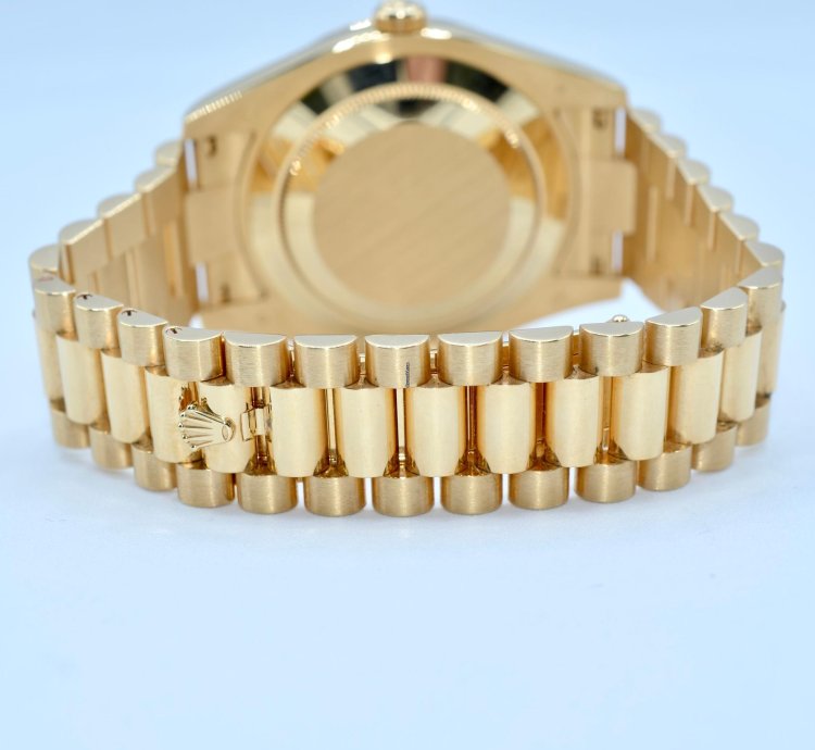 Rolex Day-date Ii 218238
