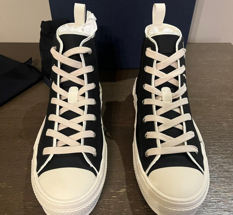 Cactus Jack B23 High Top Logo Sneakers In Black