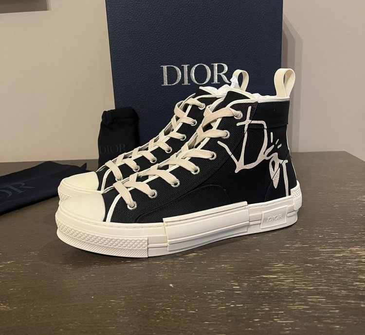 Cactus Jack B23 High Top Logo Sneakers In Black