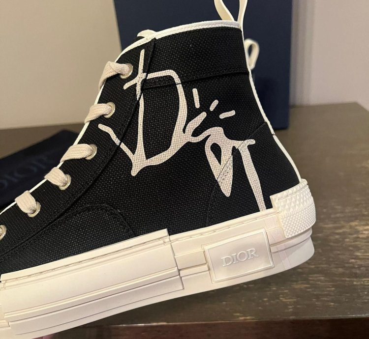 Cactus Jack B23 High Top Logo Sneakers In Black