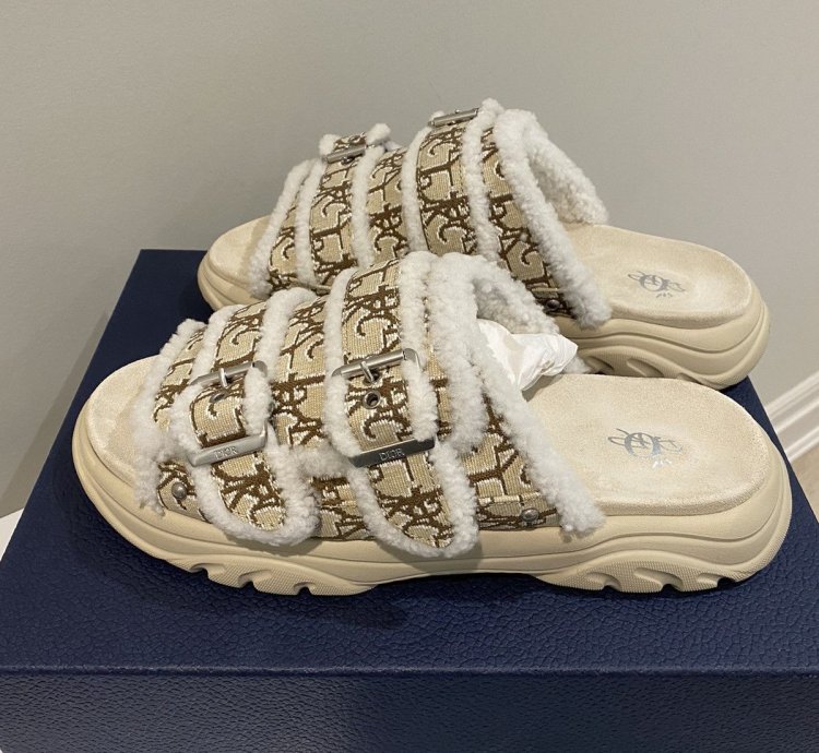 Cactus Jack Dior Sandals