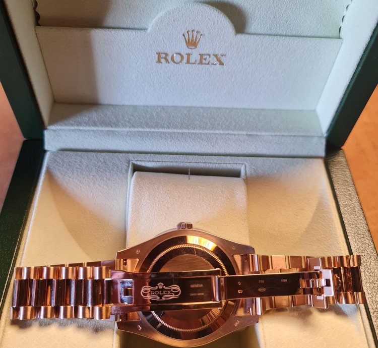 Rolex Day-date Ii 41 Mm Rose Gold Full Set Unworn
