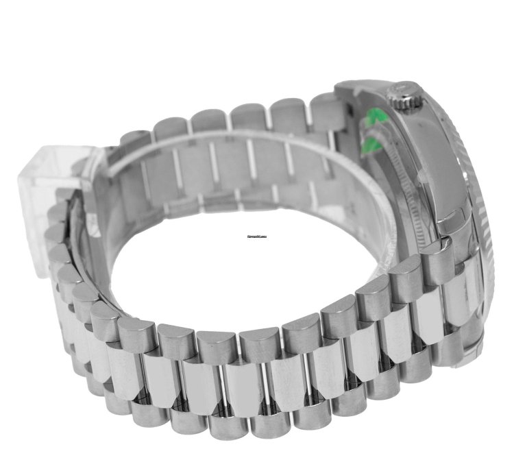 Rolex Day-date Ii 41mm New Old Stock White Gold Silver Diamond Dial Fluted Bezel 218239