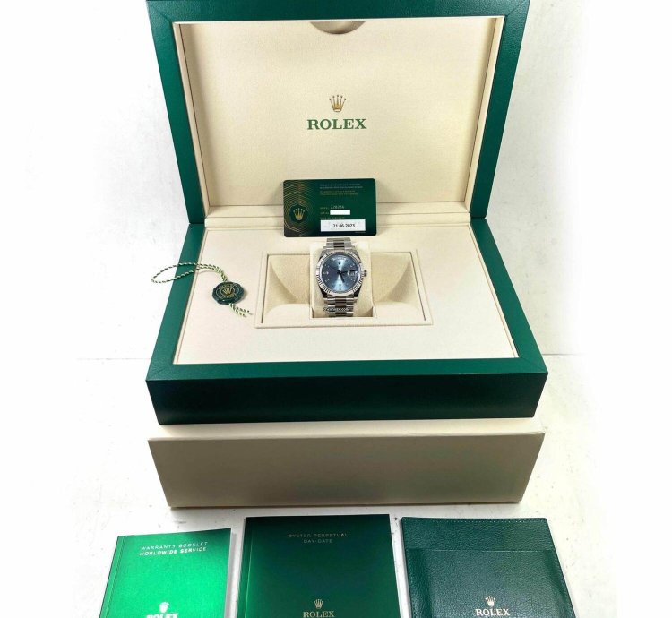 Rolex Day-date New 2023 Rolex Day-date President 228236 Platinum Ice Blue Baguette Diamond Dialday-date