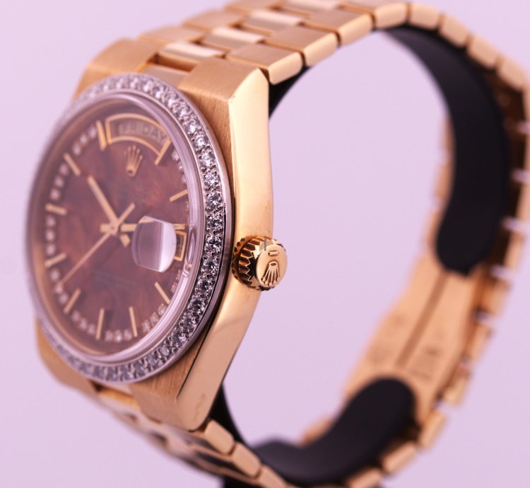 Rolex Day-date Oysterquartz Factory Platinum Diamond Bezel