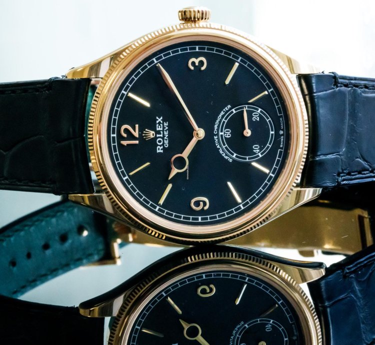 Rolex 1908 Yellow Gold Black Alligator Strap