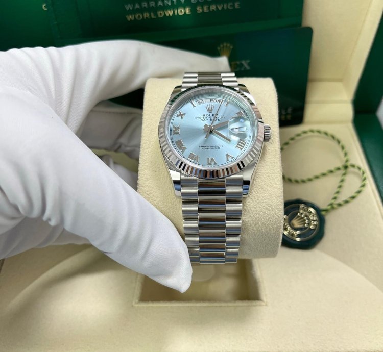 Rolex Day-date Platinum Ice Blue Roman Dial President Bracelet 128236