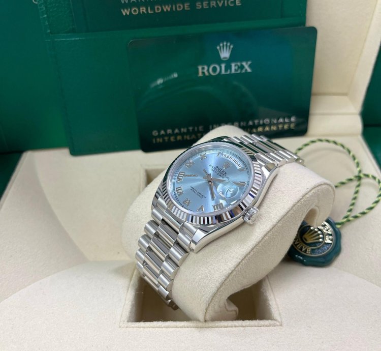 Rolex Day-date Platinum Ice Blue Roman Dial President Bracelet 128236