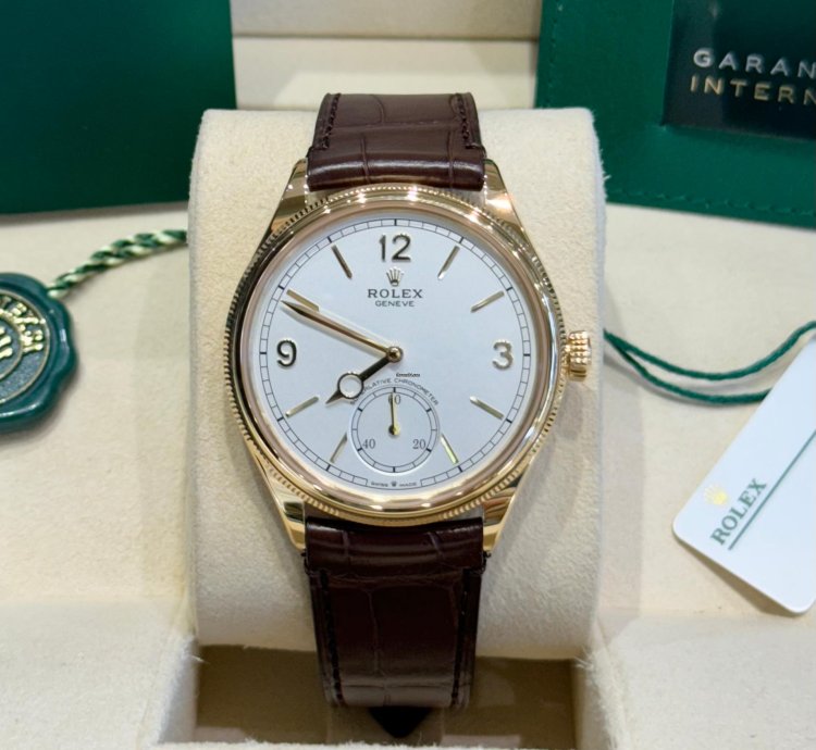 Rolex 1908 Yellow Gold White Dial Full Set 2024