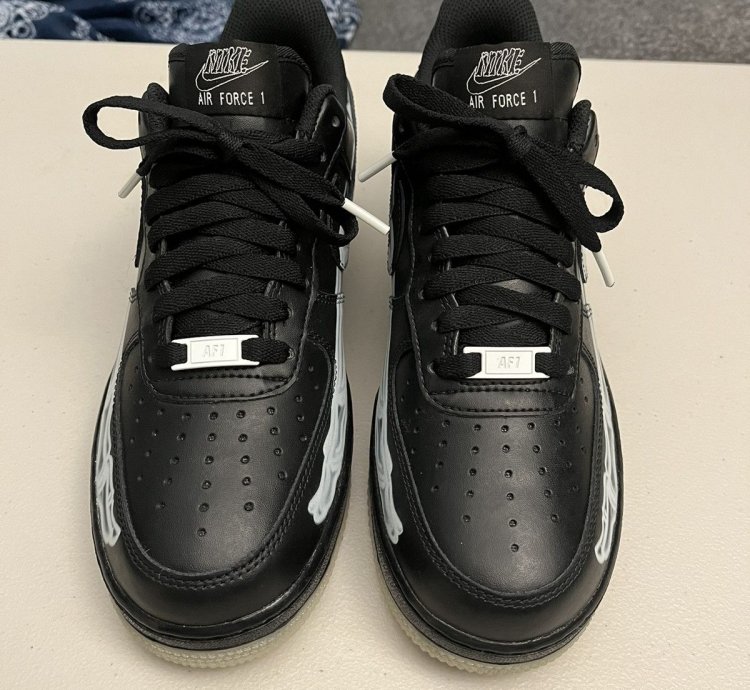 Nike Air Force 1 Low Black Skeleton Halloween